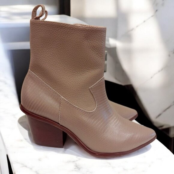 NWOT Kaanas Hague Cowboy Leather Bootie - Picture 9 of 13